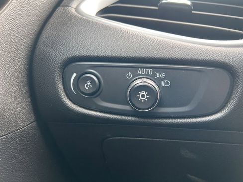 Used 2024 Chevrolet Malibu LT image 18