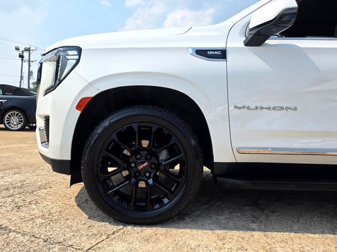 Used 2022 GMC Yukon SLT image 34