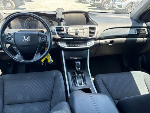 Used 2013 Honda Accord Sport image 4