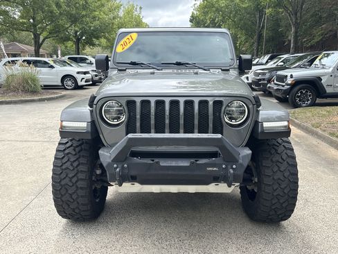 Used 2021 Jeep Wrangler Unlimited Sahara AWD/4WD image 2
