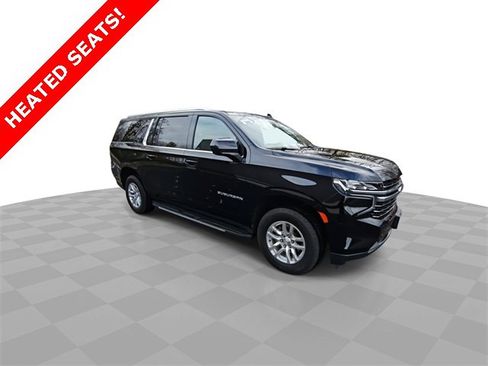 Used 2021 Chevrolet Suburban LT image 2