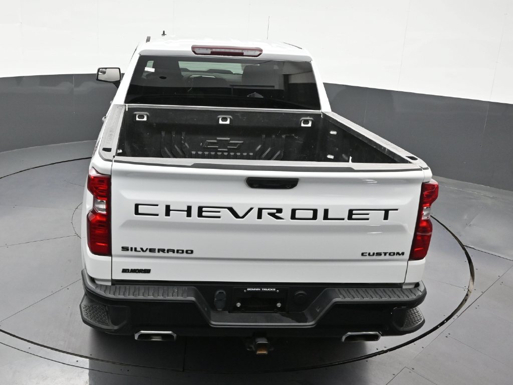 Used 2023 Chevrolet Silverado 1500 Custom Trail Boss w/ LPO, Dark Essentials Package AWD/4WD image 18