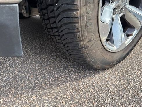 Used 2020 RAM 1500 Limited image 17