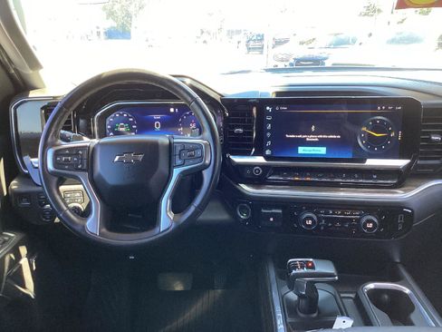 Used 2022 Chevrolet Silverado 1500 RST w/ All Star Edition Plus AWD/4WD image 17