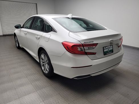 Used 2018 Honda Accord LX image 5