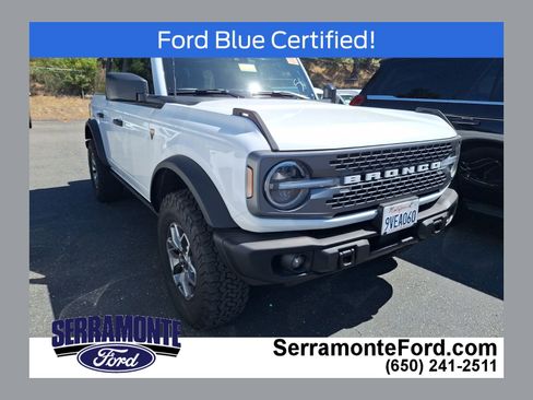 Used 2025 Ford Bronco Badlands AWD/4WD image 1