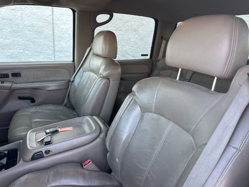 Used 2002 Chevrolet Silverado 2500 LT w/ Off-Road Skid Plate Pkg image 14