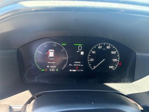Used 2023 Honda CR-V Sport image 8