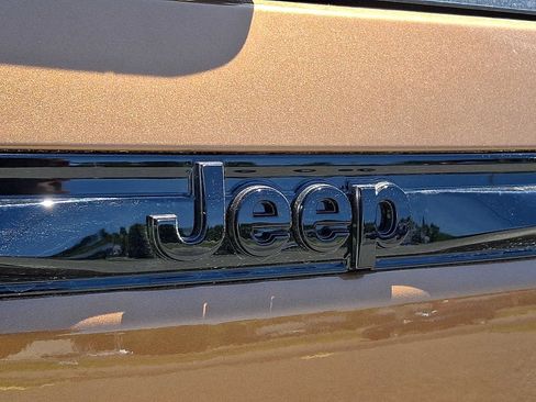 New 2026 Jeep Grand Cherokee Limited AWD/4WD image 20
