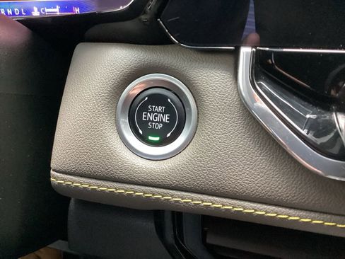 Used 2024 Chevrolet Colorado ZR2 w/ ZR2 Convenience Package III image 58