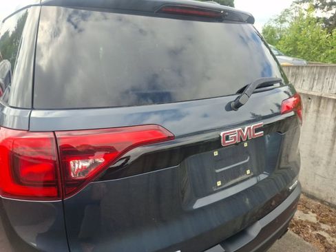 Used 2019 GMC Acadia SLT w/ Black Edition AWD/4WD image 8