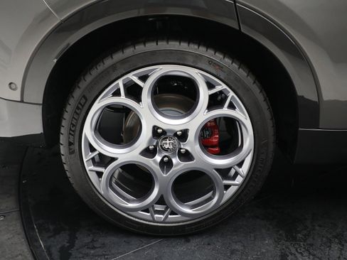 Used 2024 Alfa Romeo Tonale Veloce image 30