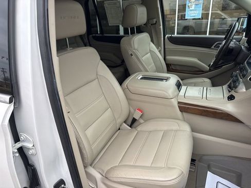 Used 2019 GMC Yukon Denali w/ Denali Ultimate Package image 40