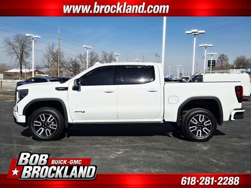 Used 2025 GMC Sierra 1500 AT4 w/ AT4 Premium Package AWD/4WD image 6