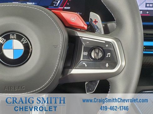 Used 2025 BMW M5 w/ Executive Package image 17