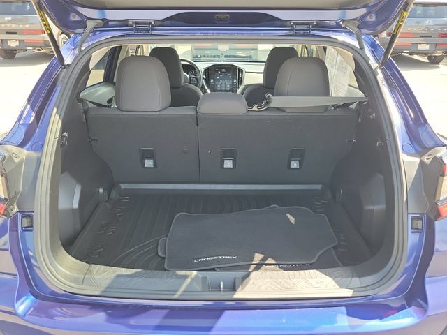 Used 2025 Subaru Crosstrek 2.5i Premium AWD/4WD image 27