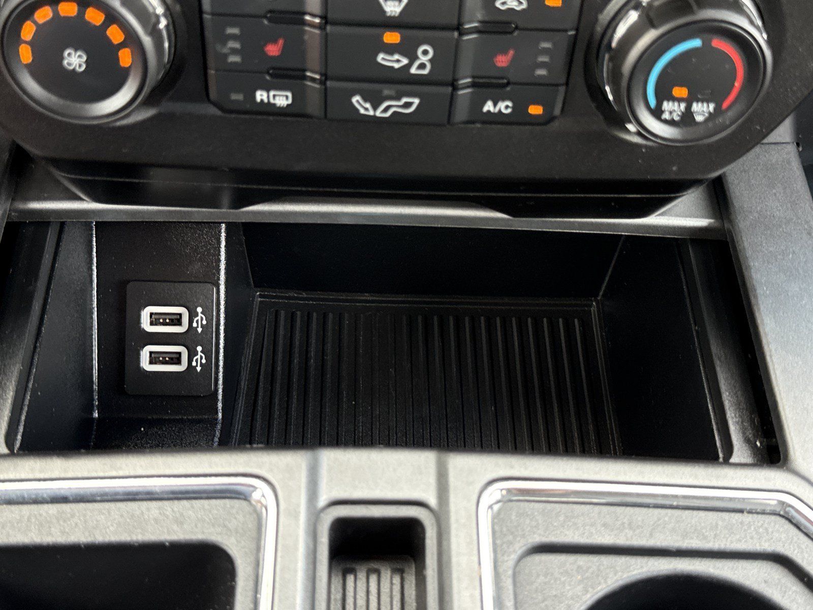Used 2020 Ford F150 XLT w/ Equipment Group 302A Luxury AWD/4WD image 27