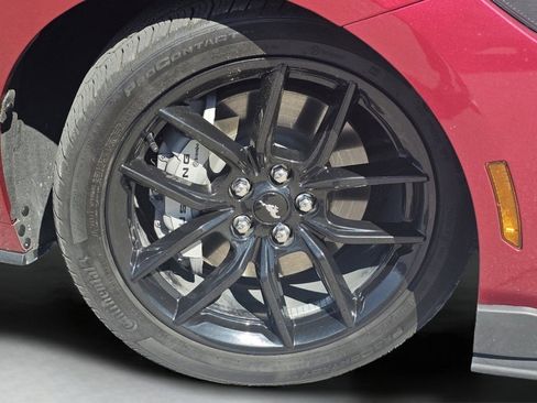 Used 2025 Ford Mustang GT Premium image 19