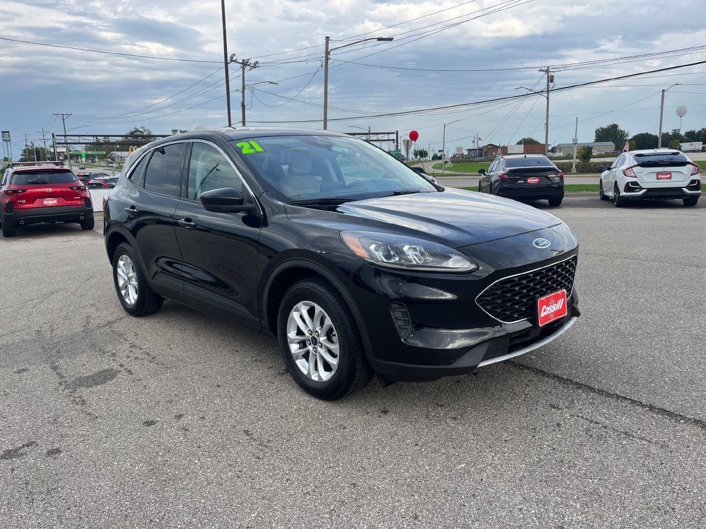 Used 2021 Ford Escape SE AWD/4WD image 17