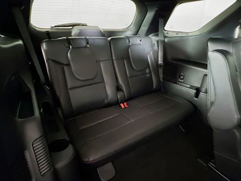 New 2026 Ford Explorer ST-Line w/ ST-Line Street Pack image 17