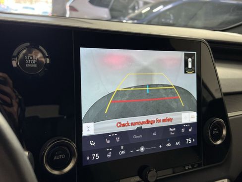 Used 2024 Lexus RX 350 Premium image 19