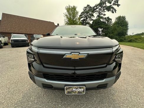 Used 2025 Chevrolet Silverado EV LT w/ LT Premium Package AWD/4WD image 8