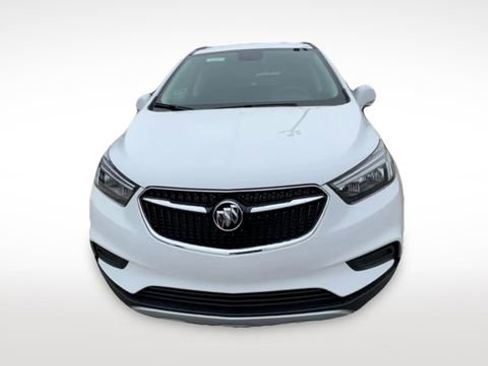 Used 2022 Buick Encore Preferred w/ Safety Package image 3