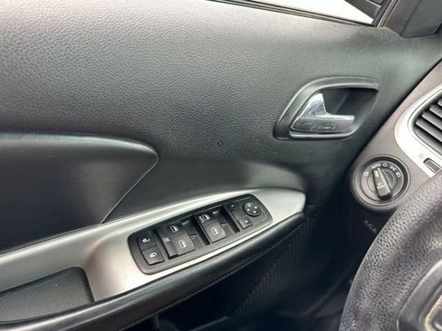 Used 2013 Dodge Journey SXT w/ Popular Equipment Group FWD image 15