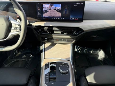 Used 2025 BMW 330i xDrive Sedan image 34