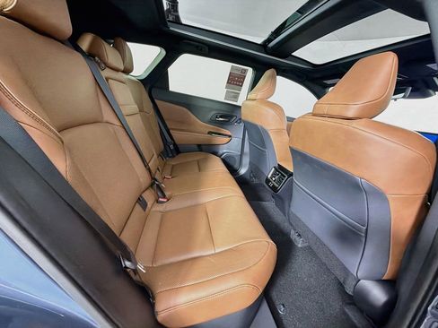New 2026 Toyota Crown Signia AWD/4WD image 27