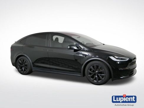 Used 2024 Tesla Model X AWD/4WD image 1