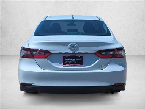 Used 2024 Toyota Camry LE AWD/4WD image 7