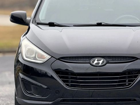 Used 2014 Hyundai Tucson GLS image 11