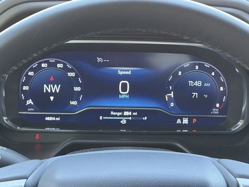 Used 2023 Chevrolet Tahoe LT w/ Luxury Package image 23