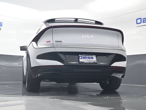 New 2026 Kia EV6 Wind RWD image 42