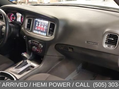 Used 2023 Dodge Charger R/T w/ Technology Group RWD image 37