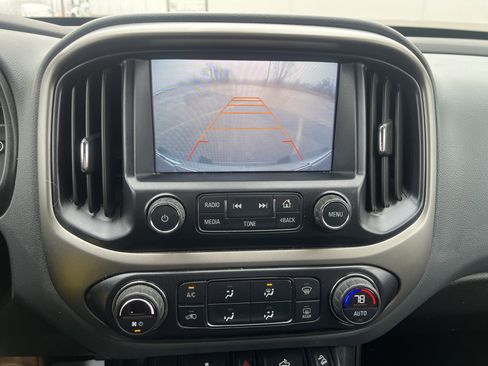 Used 2016 Chevrolet Colorado Z71 image 27