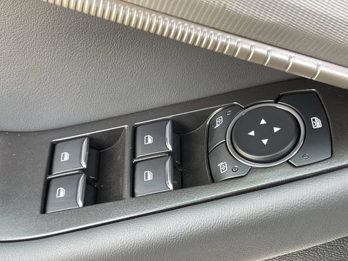 New 2026 Ford Explorer Active w/ Active Comfort Package RWD image 18