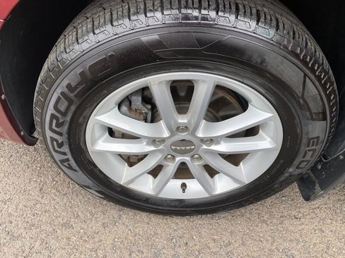 Used 2019 Dodge Grand Caravan SXT w/ Mopar Premium Addition Group image 27