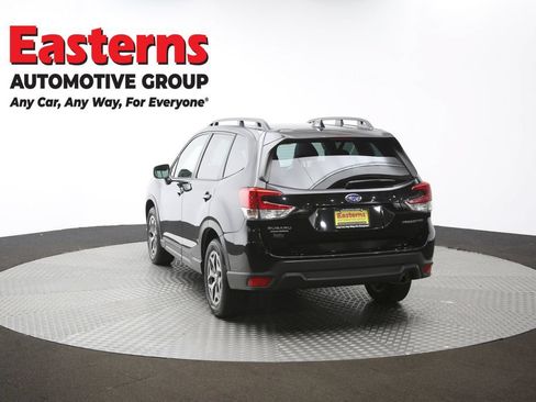 Used 2023 Subaru Forester Premium AWD/4WD image 70