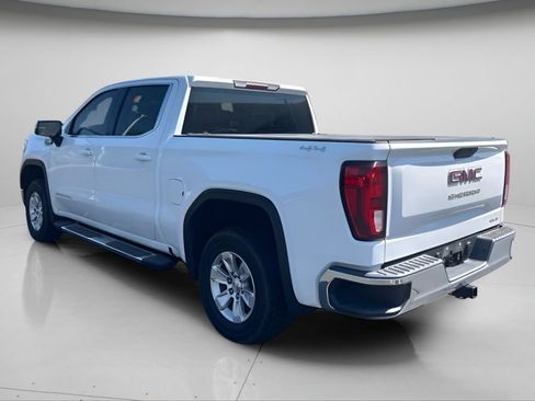 Used 2019 GMC Sierra 1500 SLE w/ SLE Value Package AWD/4WD image 14