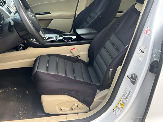Used 2013 Ford Fusion SE FWD image 8