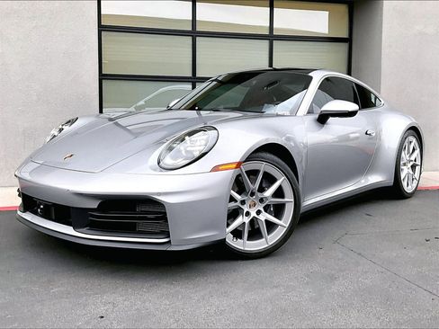 Certified 2025 Porsche 911 Carrera image 1