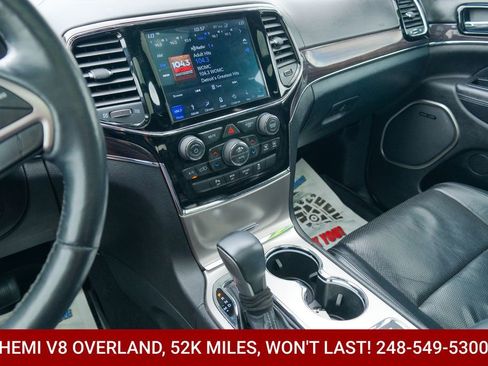 Used 2019 Jeep Grand Cherokee Overland AWD/4WD image 19