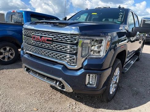 Used 2021 GMC Sierra 2500 Denali w/ Denali Ultimate Package AWD/4WD image 2