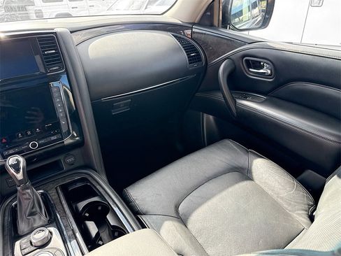 Used 2021 INFINITI QX80 Luxe image 26