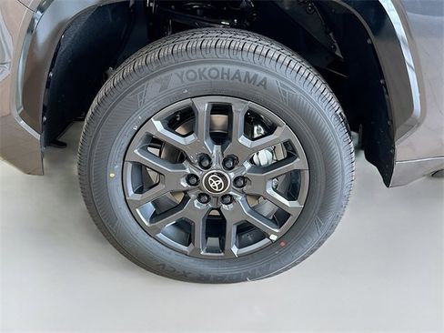 New 2026 Toyota Tundra Platinum image 36