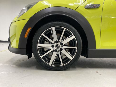 Certified 2023 MINI Cooper S w/ Premium Package image 23