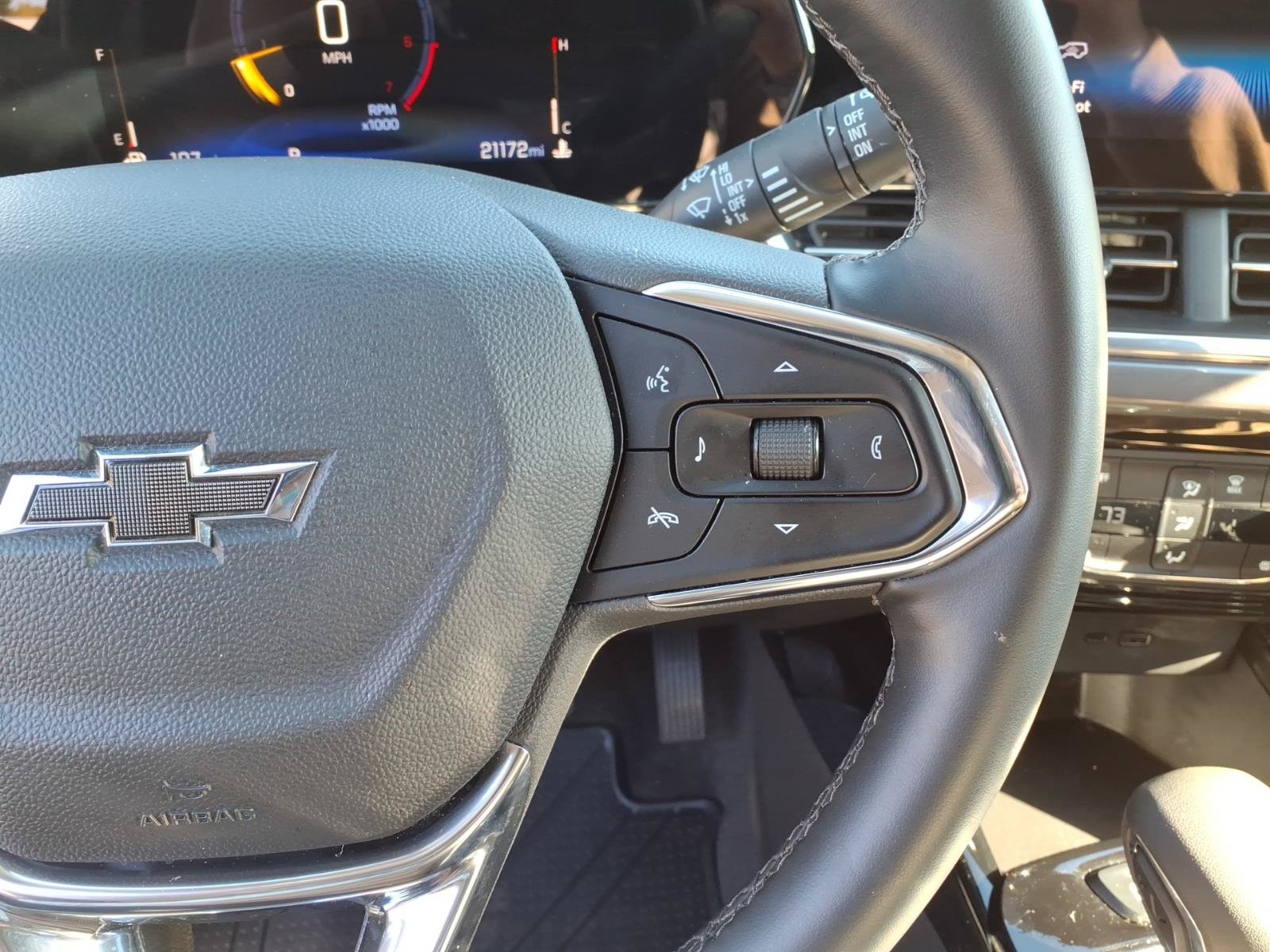 Used 2026 Chevrolet Trax ACTIV FWD image 20