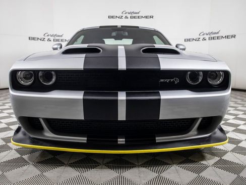 Used 2019 Dodge Challenger SRT Hellcat image 7